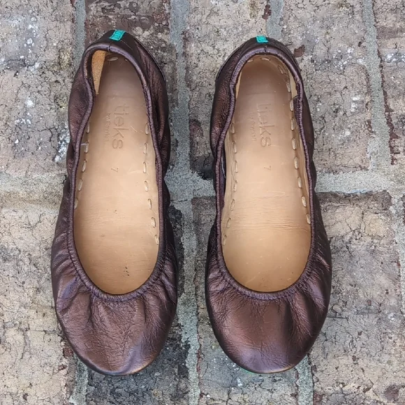 Tieks Chocolate Raspberry Truffle Ballet Flats - Picture 1 of 6